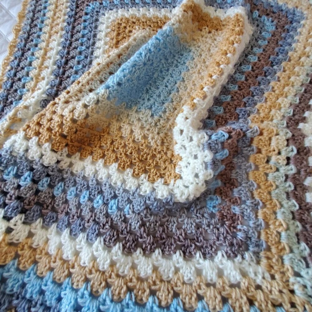 Crochet BABY BLANKET AFGHAN Lap Granny Square 30"x 30" Beige Blue Gray Brown New